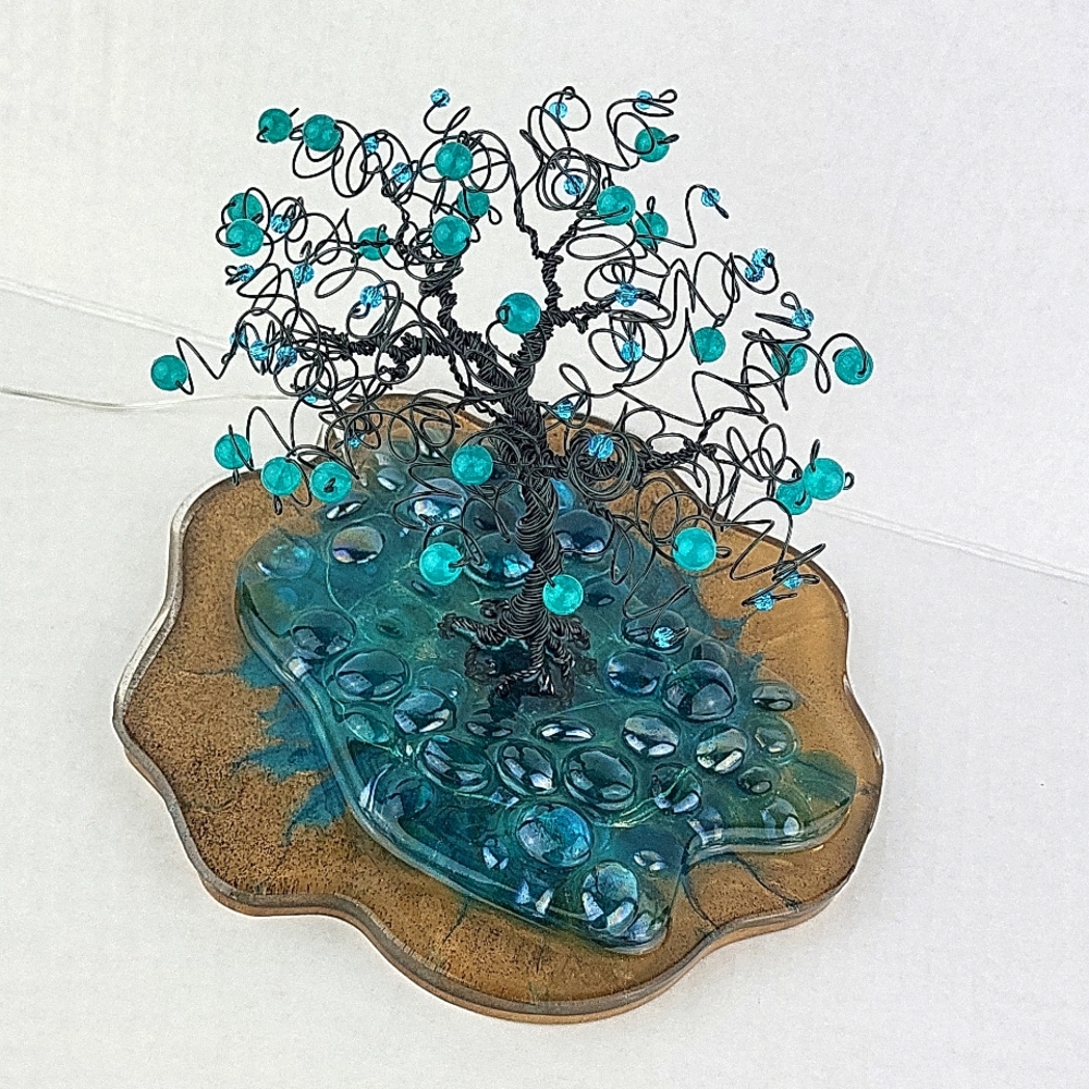Hanna's SunTrees wire art trees. - Picture 5 of 8